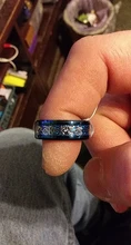 Anillo de carburo de tungsteno azul para hombre y mujer, sortija clásica de fibra de carbono con diseño de dragón azul, para bodas y parejas