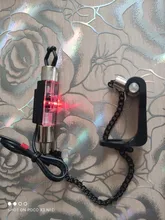 Colgador de alarma de mordedura de Pesca de carpa de hierro, Indicador luminoso LED, accesorios de herramientas de pesca duraderos