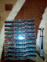 Máquina de afeitar de 2 capas para hombre, afeitadora de seguridad Manual, cuidado facial, afeitadora de barba, 1/30 Uds.