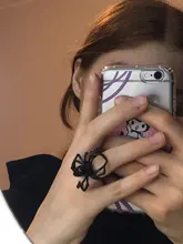 ZYZQ Neo-Simulación de araña anillo estilo Punk, parodia de Halloween, accesorios de juguete