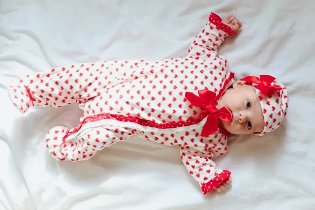 Нарядный комбез для дочки бренда Humor Bear - купить