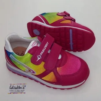 Trainers in leather and textile for girl in fuxia, Pablosky
Trainers in leather and textile for girl in fuxia, Pablosky