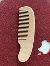 Cepillo de pelo y peine para bebé recién nacido, cepillo de madera, peine de lana Natural, peine infantil portátil, masajeador de cabeza para el cuidado del bebé, 1 ud.