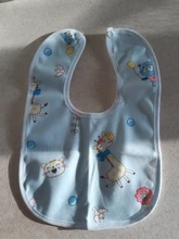 Baberos de dibujos animados Kawaii para niños pequeños, moda de eructo de Saliva para niños y niñas recién nacidos, alimentación impermeable, 1 unidad