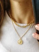 Collar Vintage multicapa con forma de moneda para mujer, Gargantilla, Color dorado y plateado, retrato de moda, cadena gruesa, joyería