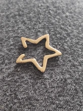 Pendiente de cartílago falso para mujeres, pendientes de Clip de estrella, Color dorado, sin Piercing, 1 Uds., 2020