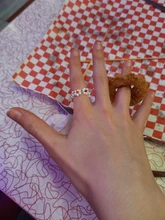 Anillo de flores pequeñas multicolor versión coreana, anillo de cuentas tejido a mano, anillo de cuentas de arroz, joyería para mujeres y niñas, anillo pequeño de estilo fresco