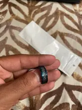 Anillo de carburo de tungsteno azul para hombre y mujer, sortija clásica de fibra de carbono con diseño de dragón azul, para bodas y parejas