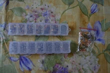 Un juego caja 3 4 5 6 7 8 10mm 8 colores anillos abiertos anillos divididos lazo de enlace para DIY joyería que hace conector