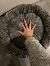 pawstrip Soft Plush Winter Dog Bed Round Cat Bed Warm Puppy Cushion Chihuahua Teddy Small