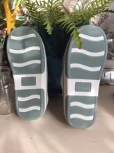 Zapatillas clásicas de Zapatillas de felpa para hombre y mujer, zapatos cálidos de piel, antideslizantes, suela gruesa, Zapatillas interiores para el hogar