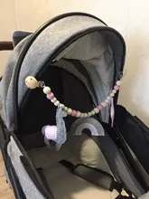 Cochecito de bebé de juguete de madera con Clip, carrito móvil de bebé con cuentas de felpa, cadena de chupete masticable, sonajero, mordedor de madera, collar, cuentas de dentición