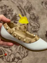 CCTWINS-zapatos de primavera para niños y niñas, calzado de fiesta con cierre de tuerca, color negro, planos blancos, G358