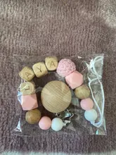 Nombre personalizado de cuentas para masticar de madera de haya, pinzas de chupete, soporte de cadena, cadenas para chupete, juguete para la dentición del bebé