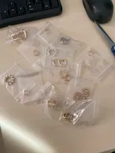 Pendientes de Clip en forma de C para mujer, Perla moderna, Color dorado, joyería de boda para fiesta, sin perforaciones, apilable, CZ, 2020