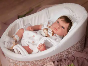 Doll Baby REBORN CANDY 98033 from ARIAS. INCLUDES CARRYCOT. With white PELELE with BEIGE TOPITOS. IT MEASURES 40CM. INCLUDES PACIFIER
Doll Baby REBORN CANDY 98033 from ARIAS. INCLUDES CARRYCOT. With white PELELE with BEIGE TOPITOS. IT MEASURES 40CM. INCLUDES PACIFIER