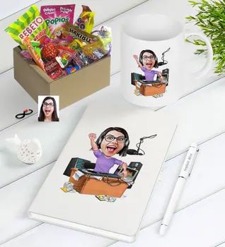 Personalized Women 'S Radio Broadcaster Caricature Of Nostalgic Lezzetler Notebook Pen Mug Gift set
Personalized Women 'S Radio Broadcaster Caricature Of Nostalgic Lezzetler Notebook Pen Mug Gift set