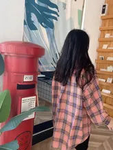 HOUZHOU camisas a cuadros mujeres linterna manga Cardigan Vintage rosa cuadros blusa bonita moda abotonada Oversize