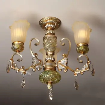 Chandelier
Chandelier