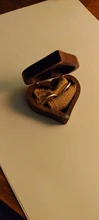 Estuche De Viaje de exhibición Universal de anillos de madera, organizador de joyas, almacenamiento portátil, caja de corazón para amantes de la marca, embalaje de nogal, 2020