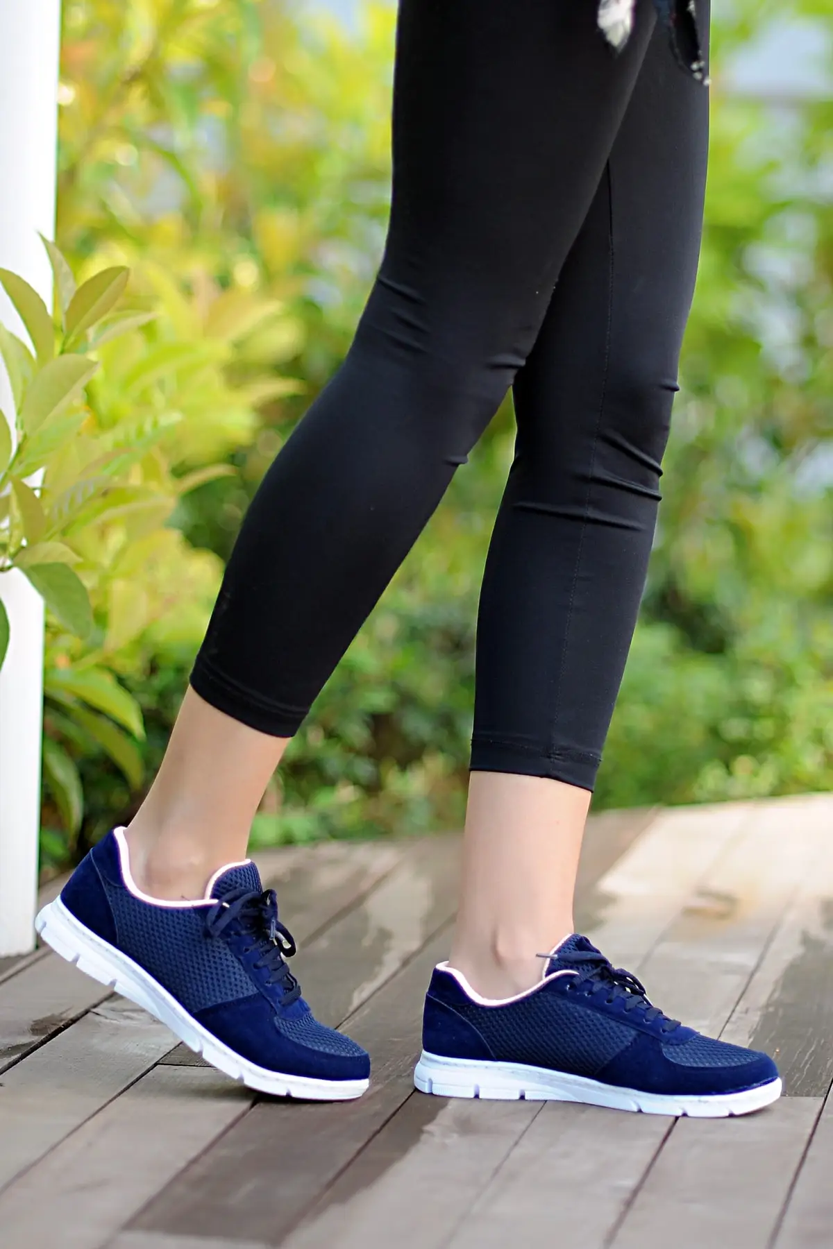 New women Sneakers shoes sequins shake shoes fashion girls sneakers women shoes shoes women shoes
New women Sneakers shoes sequins shake shoes fashion girls sneakers women shoes shoes women shoes