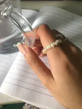 Momiji-Anillo de perlas ovaladas para mujer, elástico ajustable, cuentas de perlas con acero inoxidable, regalos de joyería