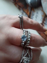 Conjunto de anillos de boda elegantes para mujer, joyería de compromiso de Color plateado con brillante intenso, anillo de circón para mujer, 2 uds.