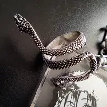 1 pieza nuevo europeo Retro Punk muy grandes espíritu anillo de serpiente de la personalidad de la moda estereoscópico anillo ajustable con apertura de la joyería