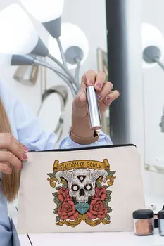 Angemiel Clutch Portfolio Souls Of Freedom Hand Makeup Skull And Crossbones Flower Bag
Angemiel Clutch Portfolio Souls Of Freedom Hand Makeup Skull And Crossbones Flower Bag