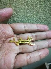 Broche de acero inoxidable personalizado con nombre para hombre y mujer, chapa personalizable con nombre, Pin de solapa, regalo de moda