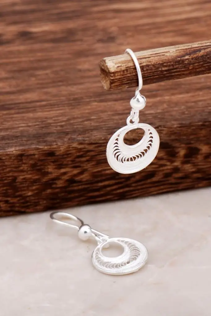 Ring Design Filigree Silver Earrings 4650 High Quality Hand Made Original Filigree Silver Jewellery Gift for Women
Ring Design Filigree Silver Earrings 4650 High Quality Hand Made Original Filigree Silver Jewellery Gift for Women
