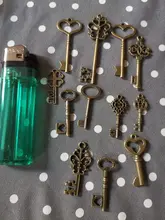 10 Uds. De colgantes de Metal Vintage con dos colores variados para fabricación de joyería Diy, joyería hecha a mano