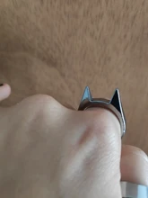 Anillo de seguridad de supervivencia para hombres y mujeres, herramienta de defensa personal de acero inoxidable, anillo de defensa para los dedos, Color plateado, dorado y negro, 1 Uds.