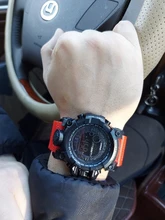 Reloj electrónico Digital para hombre, pulsera con Sensor luminoso Simple, Led, para correr al aire libre, resistente al agua