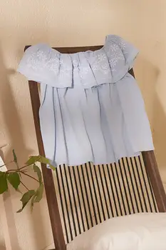 Trendyol Embroidery Detail Bluz TWOSS20BZ1417
Trendyol Embroidery Detail Bluz TWOSS20BZ1417