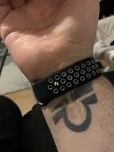 Correa de silicona para Apple Watch, pulsera deportiva transpirable de 44mm, 40mm, 38mm y 42mm, iWatch series 3, 4, 5, 6 se