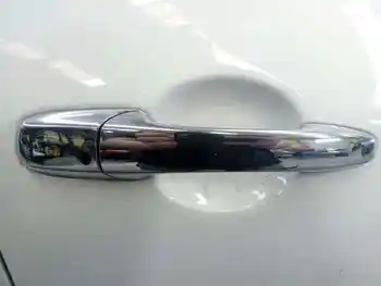 HANDLE OUTER FRONT RIGHT MAZDA CX-7 (ER) 
HANDLE OUTER FRONT RIGHT MAZDA CX-7 (ER)