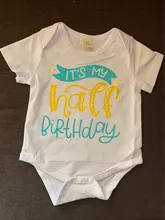 Mono con estampado de letras para bebé recién nacido, Camiseta con estampado de media cumpleaños y cuello redondo para niño y niña