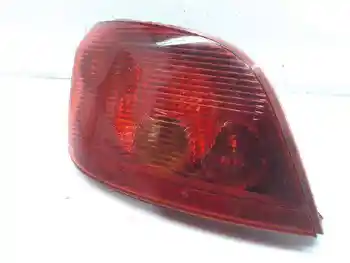 2202307 LEFT REAR light PEUGEOT 307 (S1)
2202307 LEFT REAR light PEUGEOT 307 (S1)