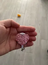 Carrete de lentejuelas de amor corazón brillante, soporte retráctil para insignia de médico, enfermera, porta tarjetas de identificación, llavero con tirador, suministros de oficina, 1 ud.
