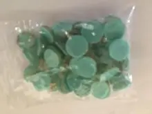 Nueva moda 40 Uds 12mm 8mm 10mm luz manzana azul colores construido en hoja de metal parte posterior plana camafeo cabujones de resina