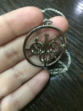 MQCHUN-collar de acero inoxidable para hombres y mujeres, banda de Rock, velo negro, collares de novias, novia, BVB Merch, Logo FOB, regalo para fanáticos