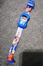 Reloj electrónico de coche de dibujos animados para niños, cronógrafo con forma de coche, regalo de Navidad