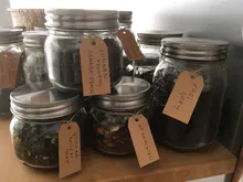 Etiquetas de papel Kraft con agujero para decoración de boda o fiesta, etiquetas de regalo y embalaje colgantes personalizadas, color marrón, 100 Uds.