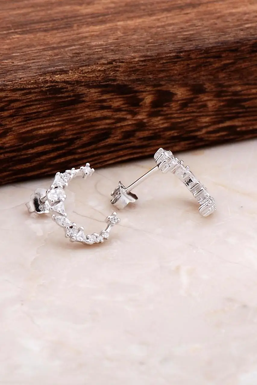 Silver Baguette Cut Moon Earrings 4855 High Quality Hand Made Original Filigree Silver Jewellery Gift for Women
Silver Baguette Cut Moon Earrings 4855 High Quality Hand Made Original Filigree Silver Jewellery Gift for Women
