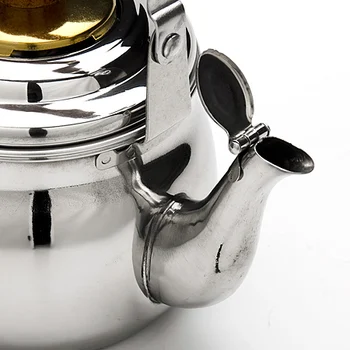 Infuser cast 1 L with/sieve with/Whistle. Mayer & Boch 23509
Infuser cast 1 L with/sieve with/Whistle. Mayer & Boch 23509