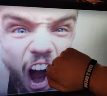 Pulsera de silicona estilo minimalista para hombre y mujer, brazalete deportivo de baloncesto, nuevo diseño