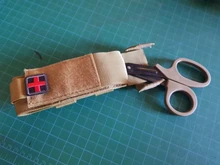 Molle táctico militar médica bolsa tijeras torniquete titular de la linterna de caza de emergencia Kit de primeros auxilios EDC bolsa