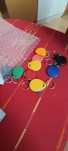 10 Uds leer sólo EM4100 125khz Tarjeta de Identificación etiqueta RFID llavero etiqueta llavero Porta Chave tarjeta llave Fob Token Ring se encuentra muy Chip