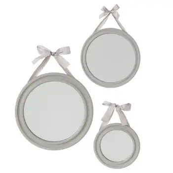 Set 3 mirrors DECORATIVE linea afrancesada in resin. Dimensions 33-27-20cm. A luxury for thy wall.
Set 3 mirrors DECORATIVE linea afrancesada in resin. Dimensions 33-27-20cm. A luxury for thy wall.